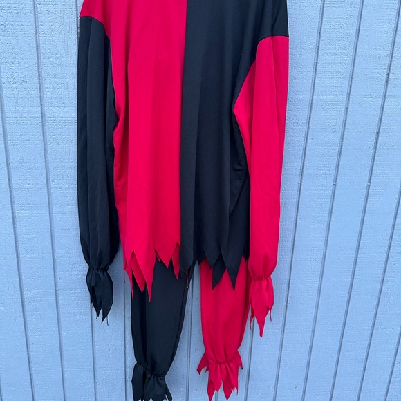 Red and Black Evil Jester/Devil Costume - Picture 3 of 12